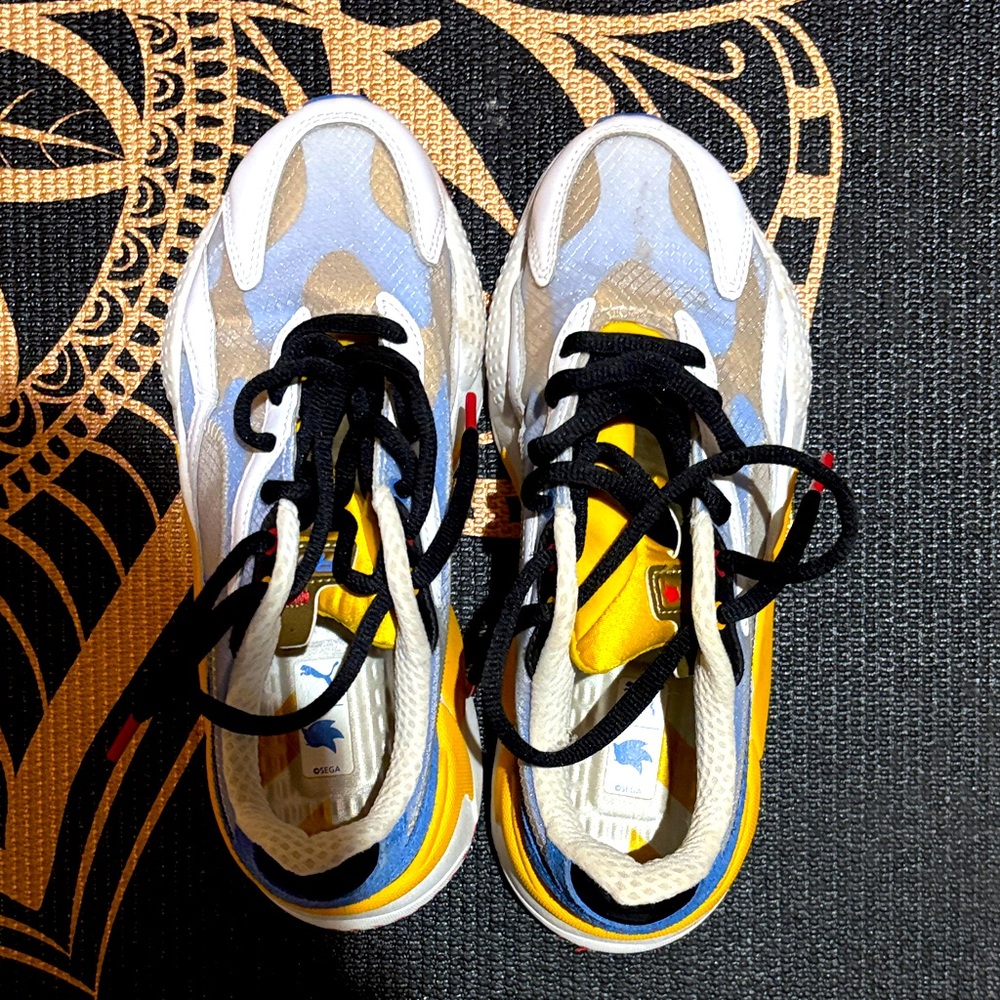 Puma sonic Kids Sneakers with Yellow and Black Highlights